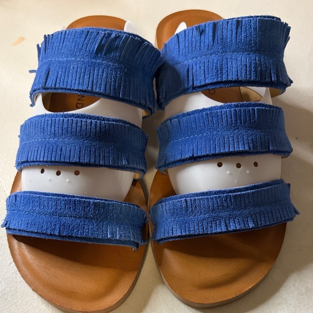 Lucky Brand NIB Hegan Blue Suede Sandals | EUC | Sz 6 - Picture 2 of 7